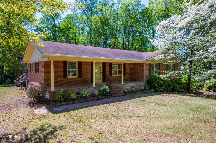 This unique property has 3 bedroom 3 full baths with multiple - Beach Home for sale in Hertford, North Carolina on Beachhouse.com