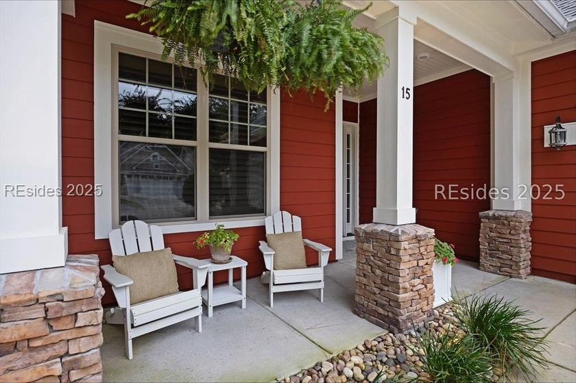 Private Hampton Lake Oasis - 15 Little Pine Court, Bluffton SC - Beach Home for sale in Bluffton, South Carolina on Beachhouse.com