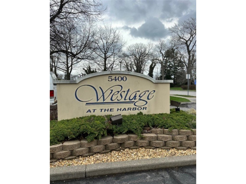 Meticulously cared for and super clean, this 2 bedroom, 1 1/2 - Beach Condo for sale in Irondequoit, New York on Beachhouse.com