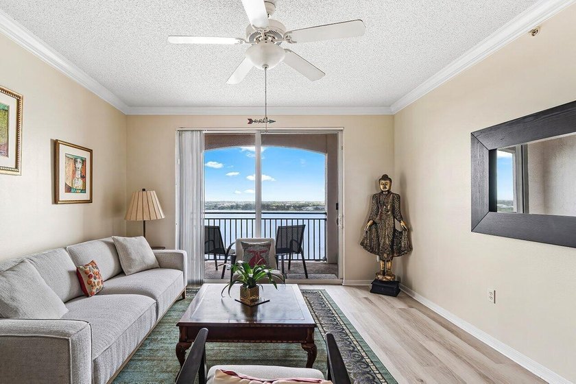 Currently rented until April 2027. Lovely 12th-floor rcondo - Beach Condo for sale in West Palm Beach, Florida on Beachhouse.com