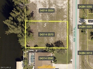 UNIT 61! GULF ACCESS WATERFRONT lot has BOATING ACCESS TO THE - Beach Lot for sale in Cape Coral, Florida on Beachhouse.com