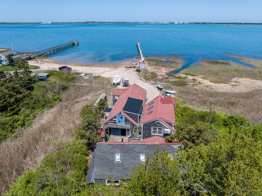 Set along the shores of Barnstable Harbor at the end of a - Beach Commercial for sale in Barnstable, Massachusetts on Beachhouse.com