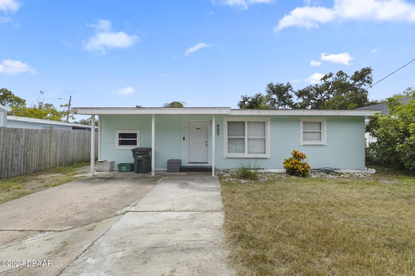 COME SEE THIS IMMACULATE 3 BED 1 BATH HOME CENTRALLY LOCATED IN - Beach Home for sale in Daytona Beach, Florida on Beachhouse.com