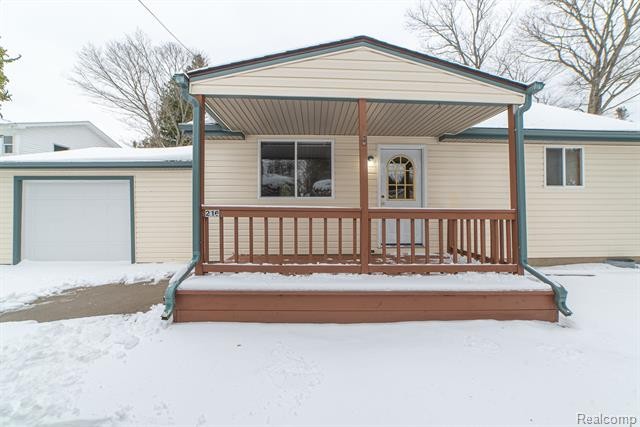 Welcome to your cozy sanctuary! This charming 2-bedroom, 1-bath - Beach Home for sale in Saint Ignace, Michigan on Beachhouse.com
