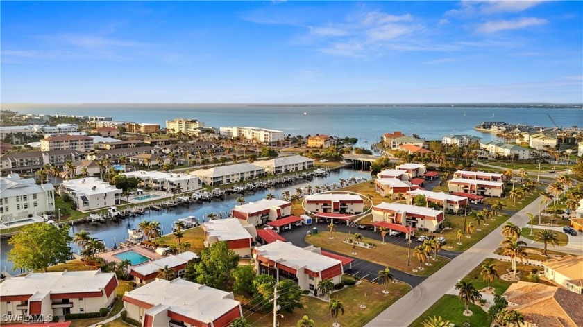 Welcome to your dream waterfront condo in the highly - Beach Condo for sale in Punta Gorda, Florida on Beachhouse.com