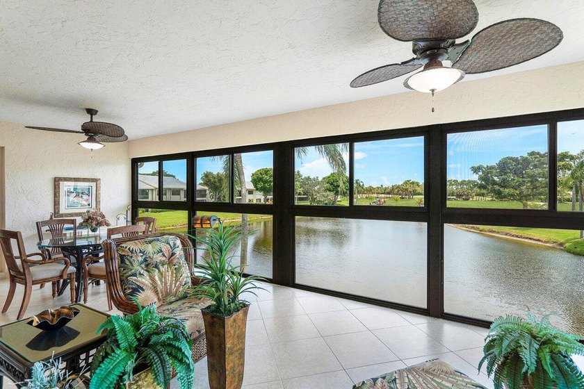 Move-in ready top-floor residence in desirable Eastgate with - Beach Condo for sale in Boynton Beach, Florida on Beachhouse.com