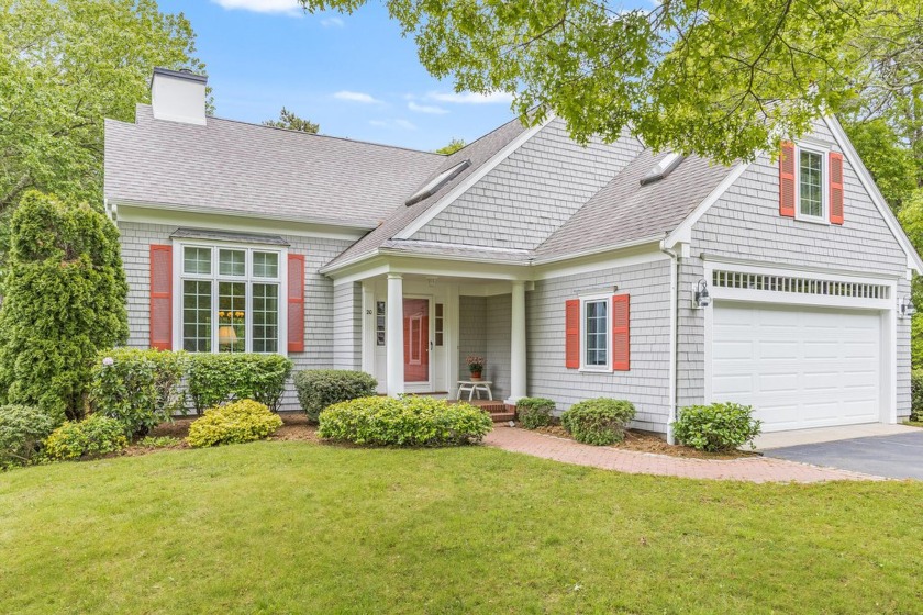Welcome to this charming and meticulously maintained - Beach Home for sale in Centerville, Massachusetts on Beachhouse.com