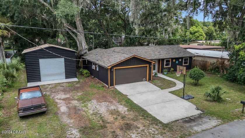 Masterfully renovated 4 bedroom home located in the central park - Beach Home for sale in Ormond Beach, Florida on Beachhouse.com