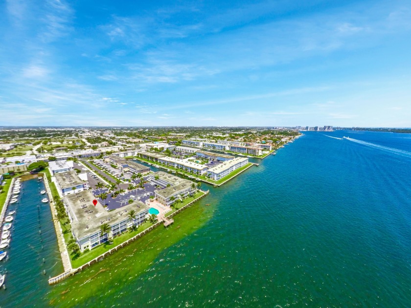Calling ALL BOATERS!! Location! Location! Enjoy Direct - Beach Condo for sale in North Palm Beach, Florida on Beachhouse.com