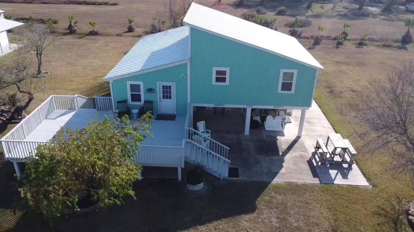 Welcome to 269 Seahorse Dr, nestled in the delightful Schicke - Beach Home for sale in Port Lavaca, Texas on Beachhouse.com