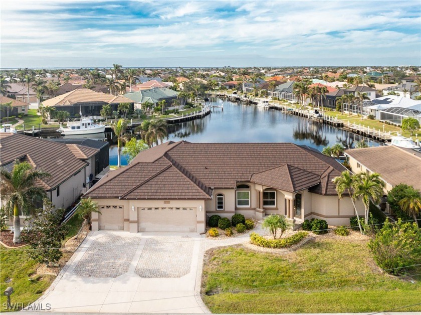 A Boater's Dream: Prime Location and Stunning Views! This home - Beach Home for sale in Punta Gorda, Florida on Beachhouse.com