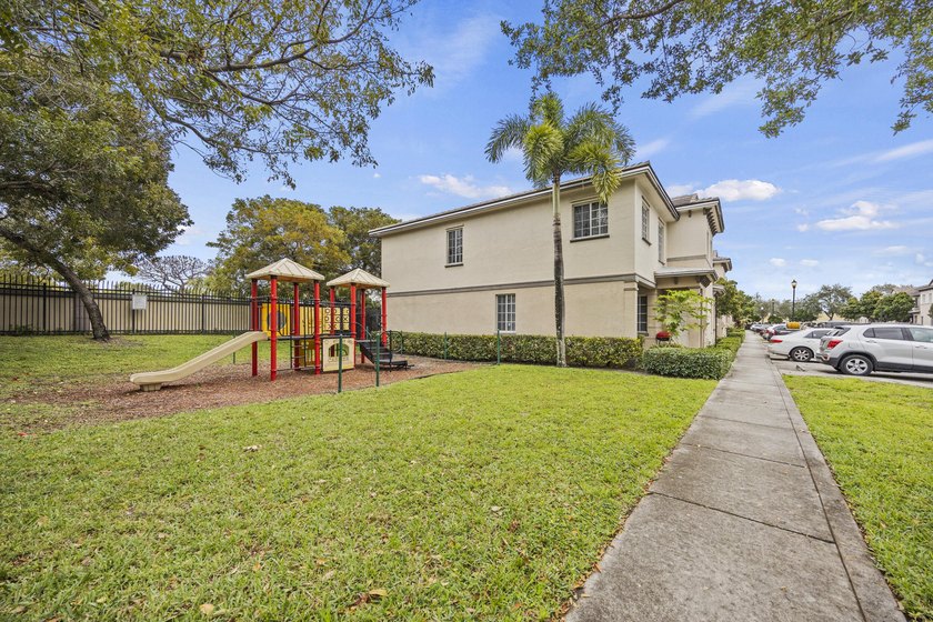 Welcome to 1982 Freeport Lane in Riviera Beach - an updated - Beach Condo for sale in Riviera Beach, Florida on Beachhouse.com