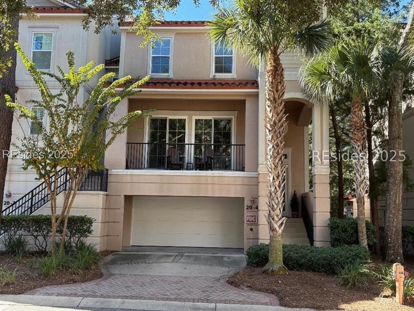 Experience coastal living at its best in this rare end-unit - Beach Condo for sale in Hilton Head Island, South Carolina on Beachhouse.com