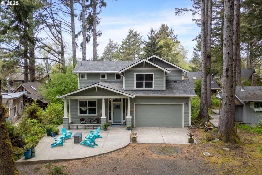 Nestled in a peaceful neighborhood just blocks from the beach - Beach Home for sale in Cannon Beach, Oregon on Beachhouse.com
