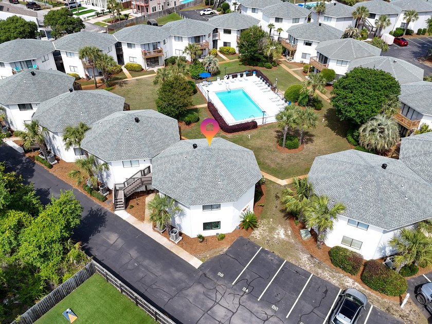 First Floor 2 bedroom 2 Bath Condo located only a few short - Beach Condo for sale in Miramar Beach, Florida on Beachhouse.com