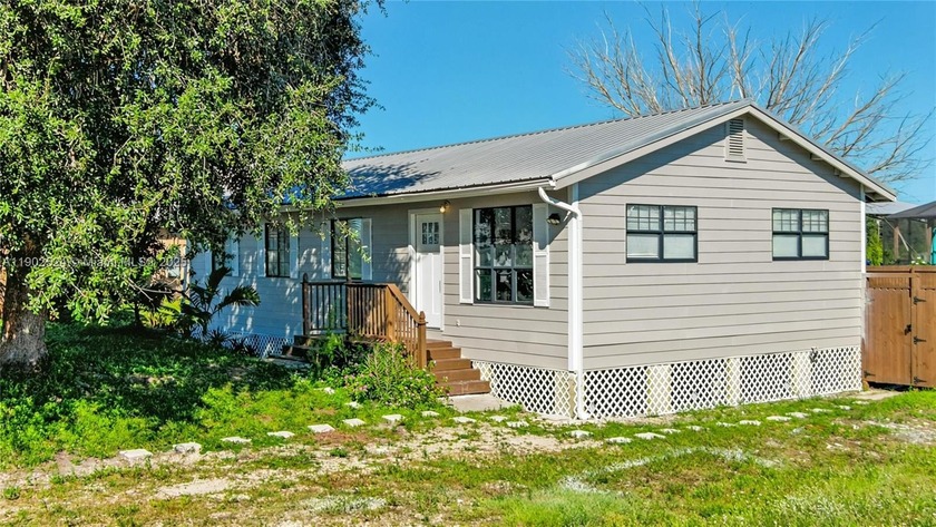 Welcome to your dream home in the heart of Lehigh Acres - Beach Home for sale in Lehigh Acres, Florida on Beachhouse.com