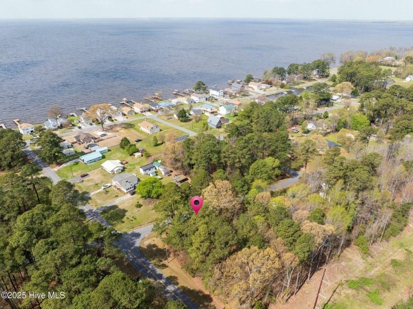 Looking for the perfect spot to build your dream home near the - Beach Lot for sale in Edenton, North Carolina on Beachhouse.com