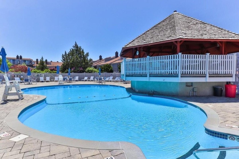 Enjoy the resort lifestyle at the Yachtsman condos. This unit - Beach Condo for sale in Hyannis, Massachusetts on Beachhouse.com