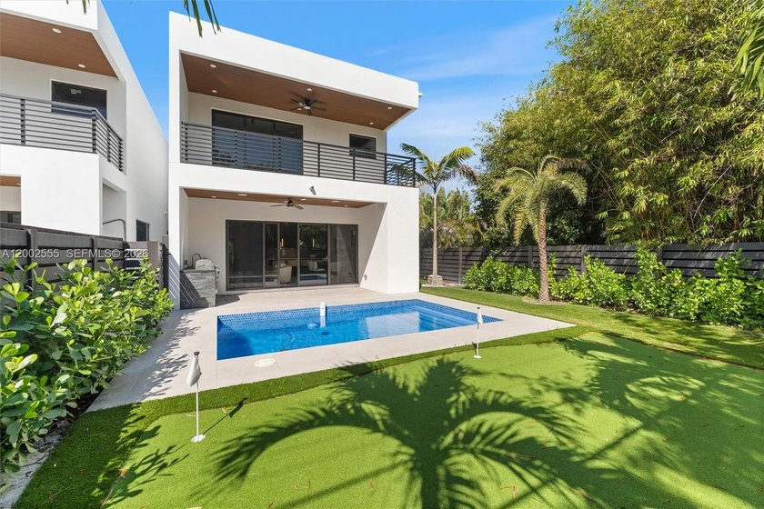 Exceptional new construction luxury townhome offering modern - Beach Townhome/Townhouse for sale in Fort Lauderdale, Florida on Beachhouse.com