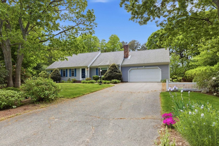Nestled along the 15th fairway of Dennis Highlands Golf Course - Beach Home for sale in Dennis, Massachusetts on Beachhouse.com