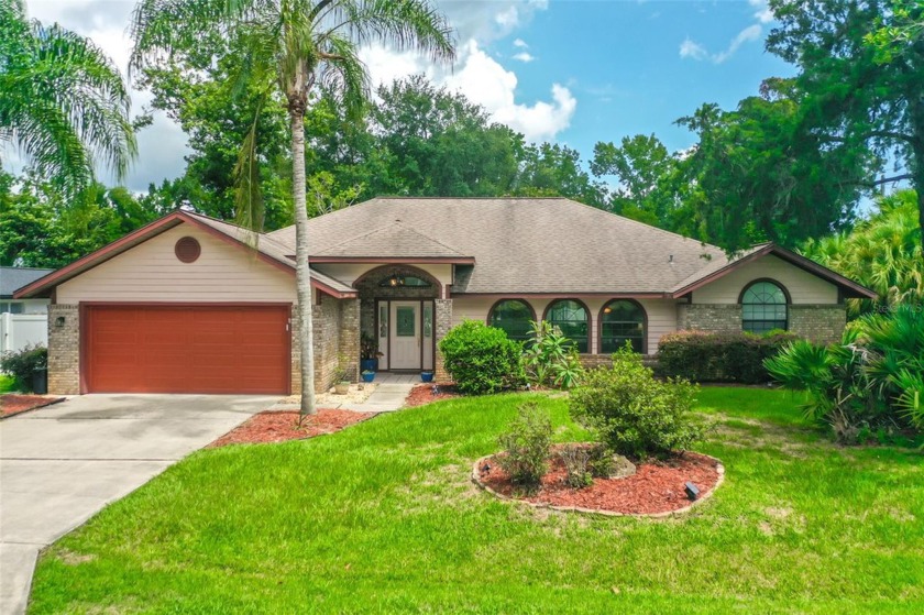 Welcome to this charming 3-bedroom, 2.5-bathroom home located in - Beach Home for sale in Palm Coast, Florida on Beachhouse.com