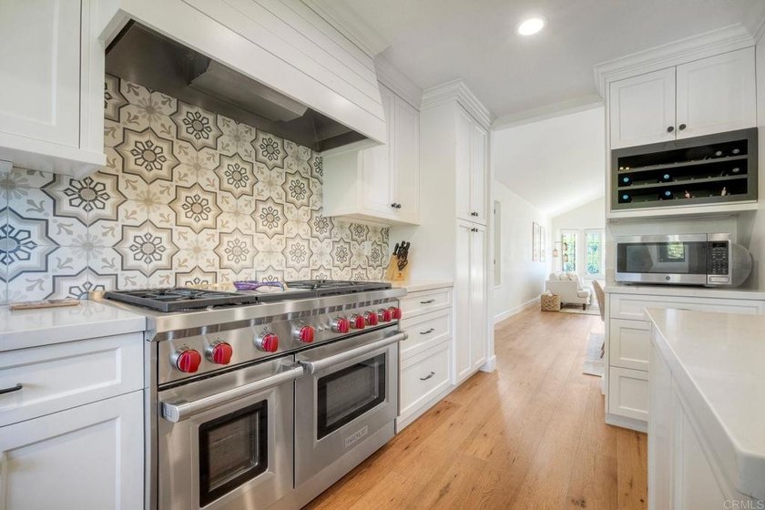 Beautifully upgraded single-level home ideally situated on a - Beach Home for sale in Encinitas, California on Beachhouse.com