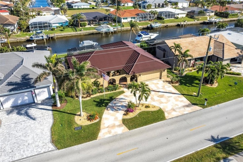 Spectacular waterfront pool home in the community of Punta Gorda - Beach Home for sale in Punta Gorda, Florida on Beachhouse.com