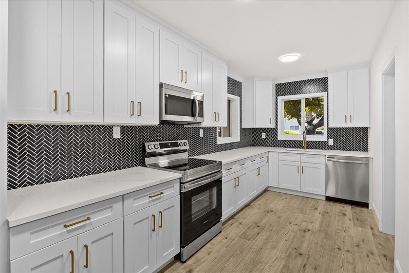 Showings must be scheduled with Showingtime. Exquisite 3-bedroom - Beach Home for sale in Deerfield Beach, Florida on Beachhouse.com