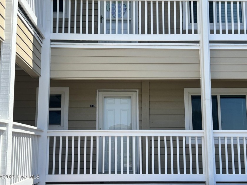 Freshly renovated and move-in ready, this stylish 2-bedroom - Beach Condo for sale in Cedar Point, North Carolina on Beachhouse.com