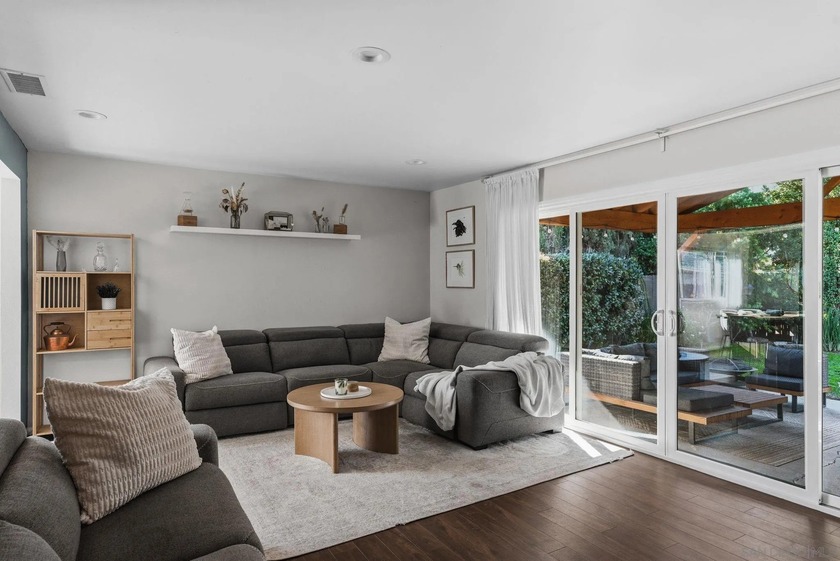 Beautifully updated home in Allied Gardens that blends comfort - Beach Home for sale in San Diego, California on Beachhouse.com
