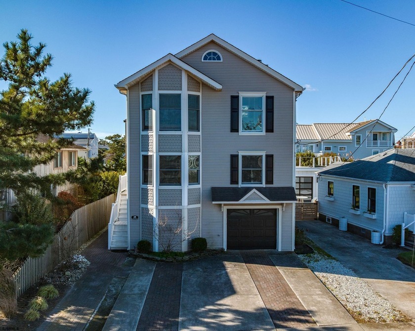Experience seaside charm at this classic Strathmere single - Beach Home for sale in Strathmere, New Jersey on Beachhouse.com
