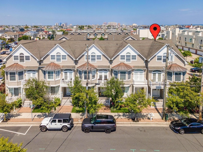 WELCOME TO EASY, LUXURY LIVING AT THE BEACH! Nothing but - Beach Condo for sale in Margate, New Jersey on Beachhouse.com