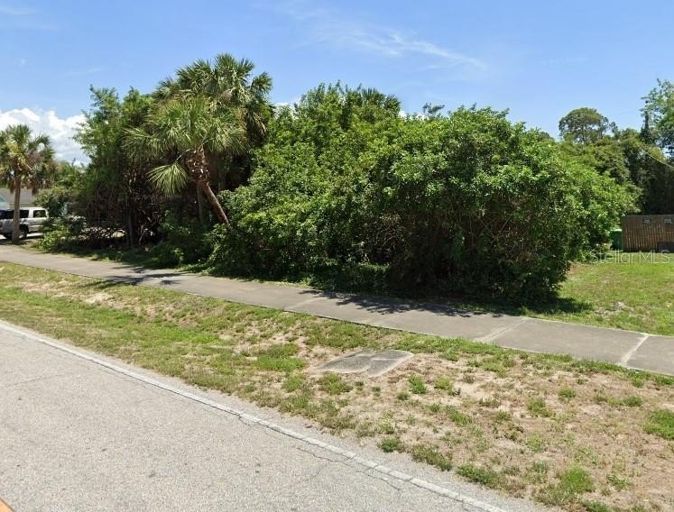 X-Flood Zone.  NO HOA, CDD or Deed Restrictions.  Conveniently - Beach Lot for sale in Port Charlotte, Florida on Beachhouse.com