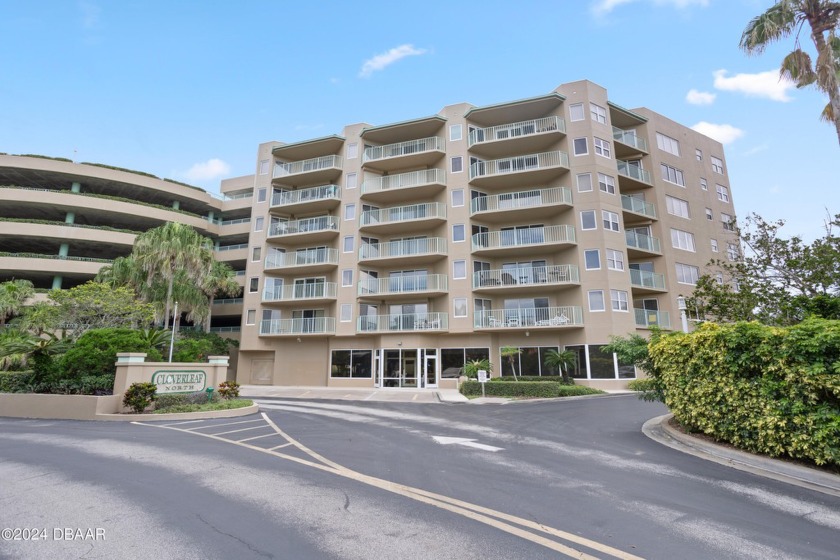 Welcome to the 6th Floor at the beaufitful Cloverleaf North - Beach Condo for sale in Daytona Beach, Florida on Beachhouse.com