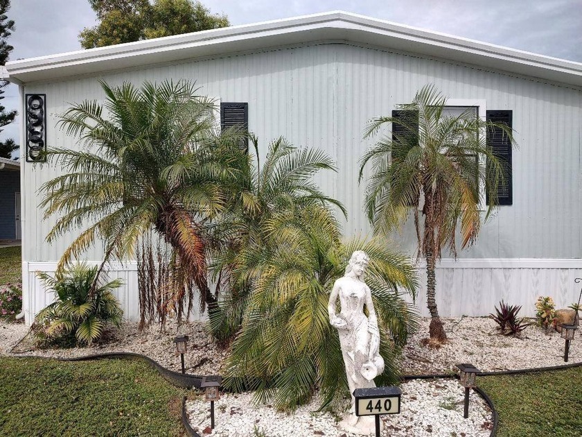 Welcome to your new very Eclectic Cool Family Home with all the - Beach Home for sale in North Fort Myers, Florida on Beachhouse.com