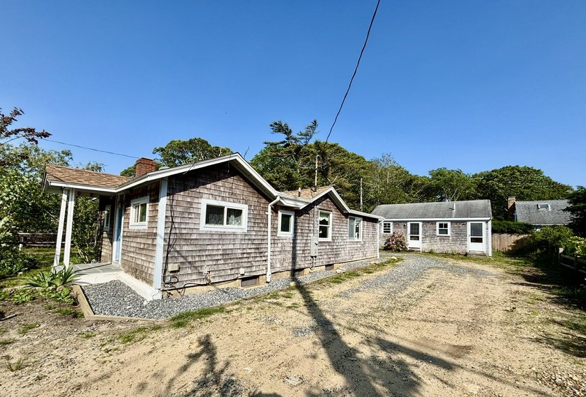 Oak Bluffs -East Chop-Close to the beach. Two Year-round - Beach Home for sale in Oak Bluffs, Massachusetts on Beachhouse.com