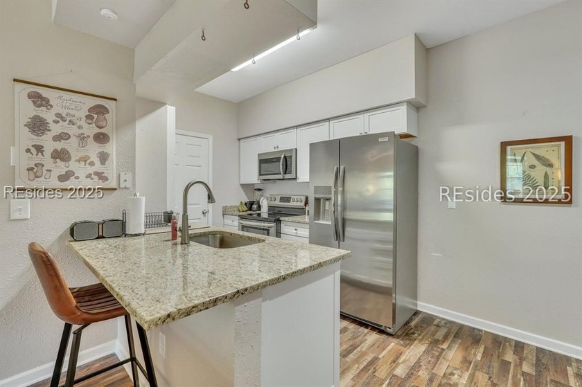 Introducing 128 The Legends-a top-floor, corner residence that - Beach Condo for sale in Hilton Head Island, South Carolina on Beachhouse.com