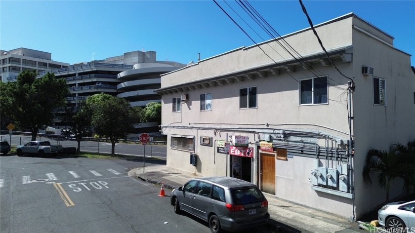 SELLER OPEN TO SELLER FINANCING. Check out this cash-flowing - Beach Lot for sale in Honolulu, Hawaii on Beachhouse.com