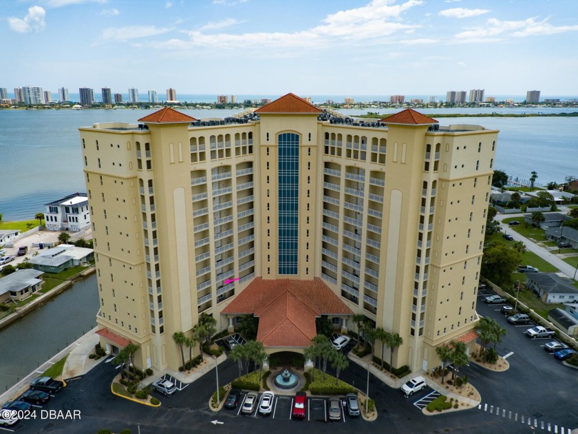 HIGHLY MOTIVATED SELLER, BRING ALL OFFERS to be considered. Your - Beach Condo for sale in South Daytona, Florida on Beachhouse.com