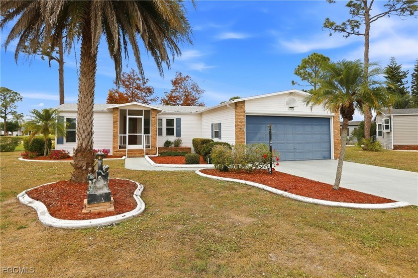 NO LEASE/LOT RENT, YOU OWN THE LAND!!!! Very well-maintained 2BR - Beach Home for sale in North Fort Myers, Florida on Beachhouse.com