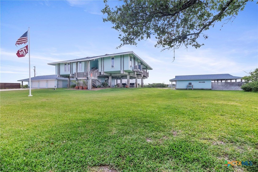 Welcome to 178 Smyth, a stunning coastal home with the perfect - Beach Home for sale in Port O Connor, Texas on Beachhouse.com