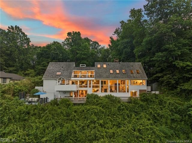Architecturally stunning contemporary by Carlton Abbott in - Beach Home for sale in Williamsburg, Virginia on Beachhouse.com