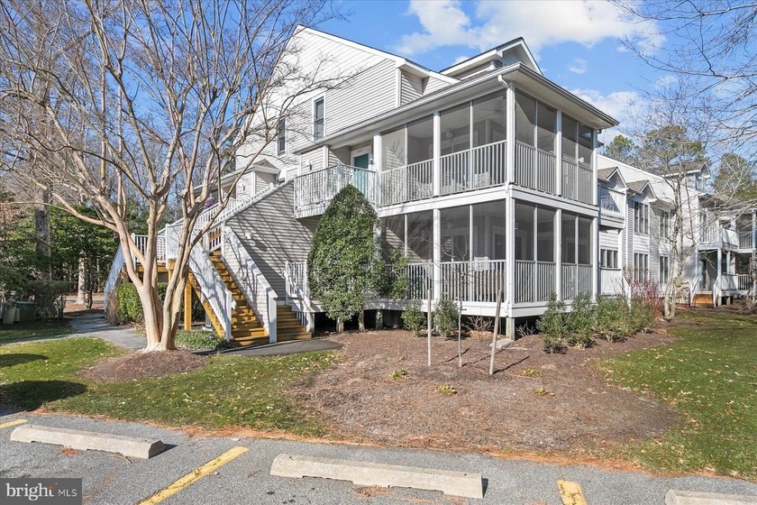 Beautiful 1st-Floor Vista in Sea Colony West - Sold **In-Fee**A? - Beach Condo for sale in Bethany Beach, Delaware on Beachhouse.com