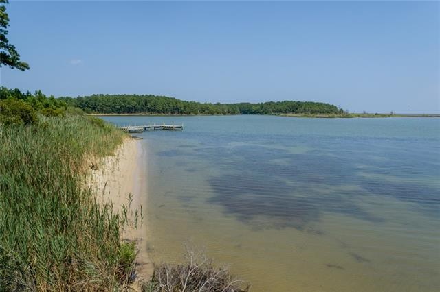 Amazing, natural waterfront lot. This is the real Chesapeake - Beach Lot for sale in Kilmarnock, Virginia on Beachhouse.com