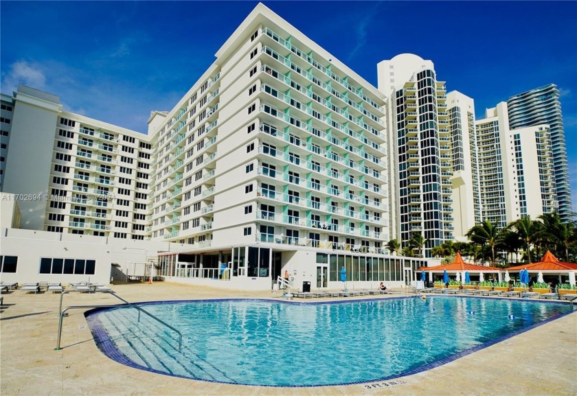 Stunning OCEANFRONT studio fully furnished & equipped. Located - Beach Condo for sale in Sunny Isles Beach, Florida on Beachhouse.com