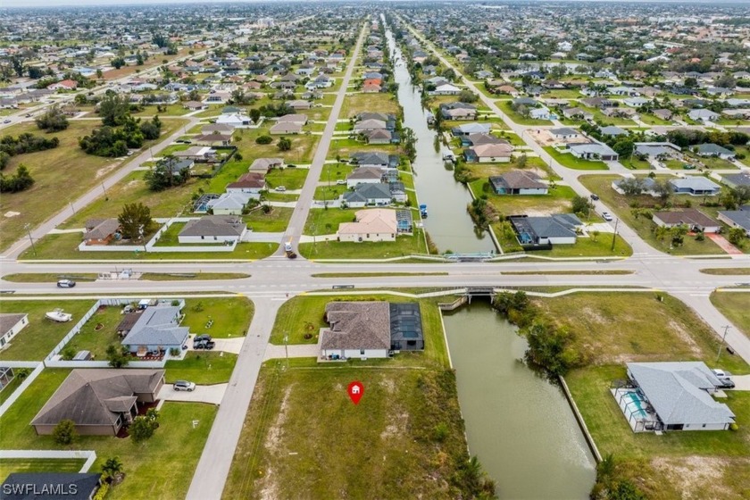 BRING YOUR BOAT, & FISHIN POOL!!!! WELCOME TO YOUR NEW FUTURE - Beach Lot for sale in Cape Coral, Florida on Beachhouse.com