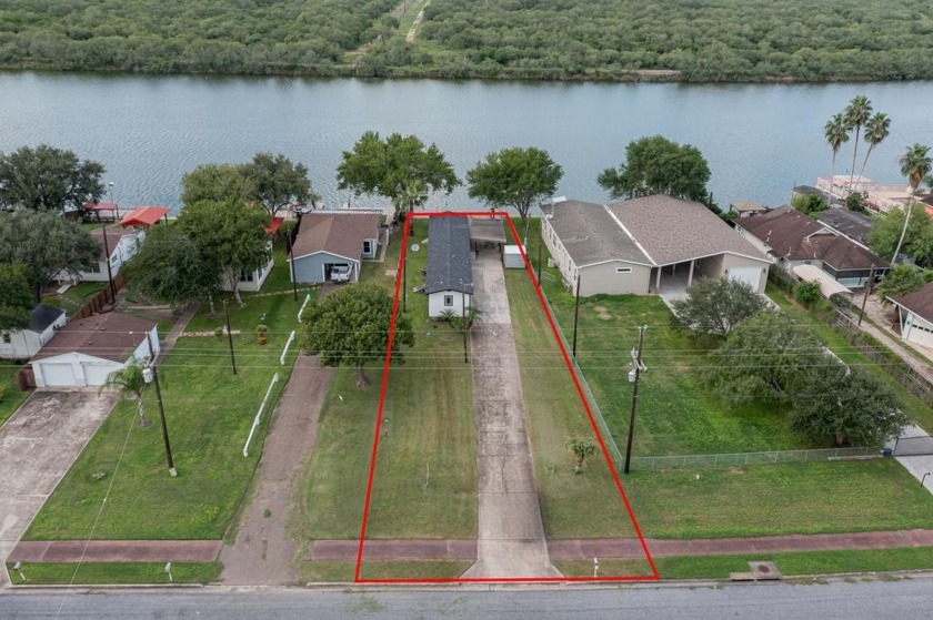 Welcome to a rare opportunity to own a highly sought-after - Beach Home for sale in Rio Hondo, Texas on Beachhouse.com