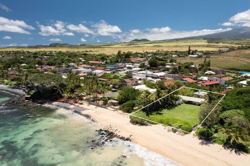 Beachfront Restaurant and Events Venue on prime white sand beach - Beach Commercial for sale in Paia, Hawaii on Beachhouse.com