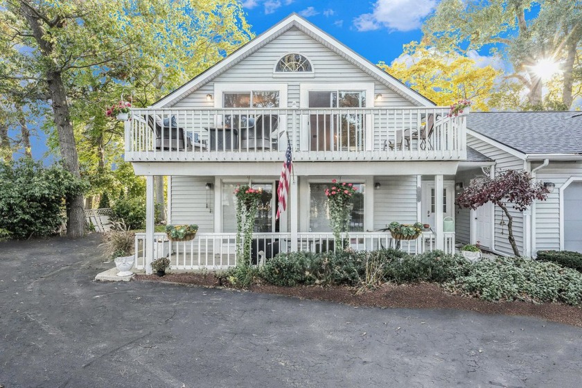 OPEN HOUSE SATURDAY 10-11 AM
Completely remodeled Spring Lake - Beach Condo for sale in Spring Lake, Michigan on Beachhouse.com