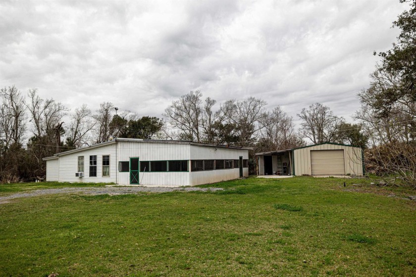 Discover bayou living at its finest in this charming waterfront - Beach Home for sale in Houma, Louisiana on Beachhouse.com